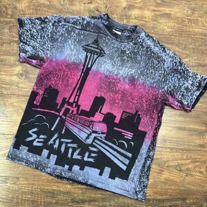Vintage 90s Seattle City Skyline All Over Print Art Graphic T Shirt Men LRG Boxy